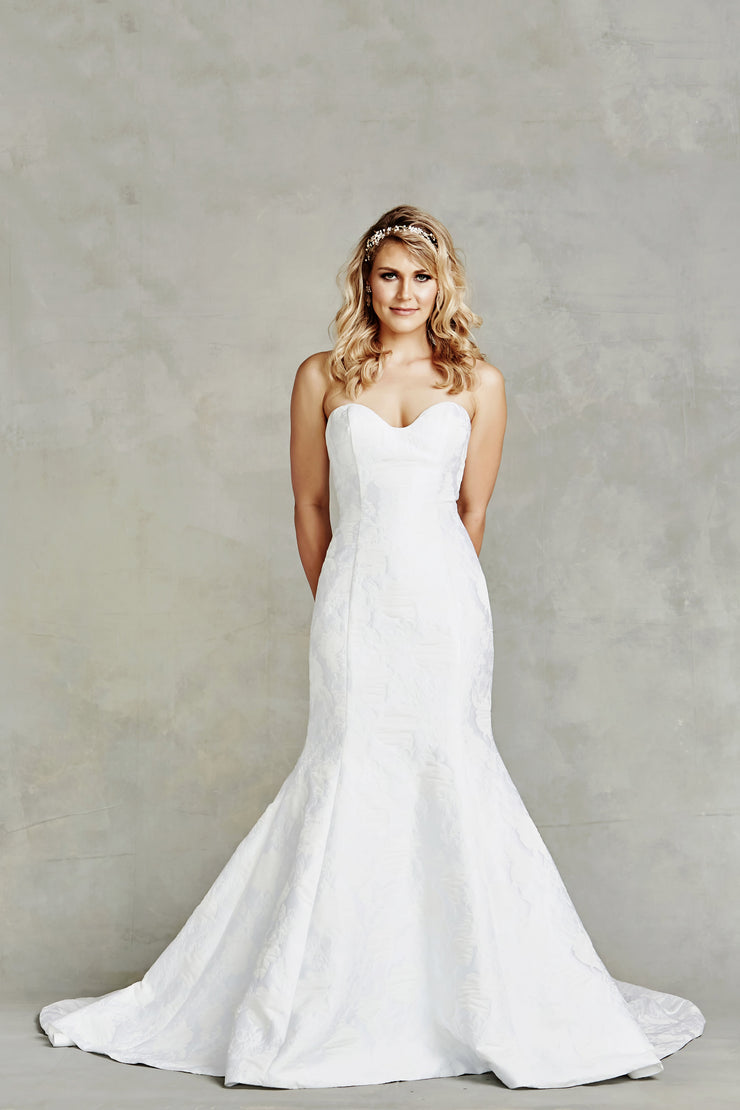 Dana Graham Bridal Collection Style 4224 - Chicago Bridal Store Company