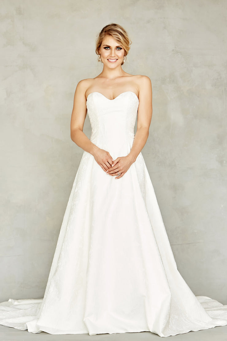 Dana Graham Bridal Collection Style 4225 - Chicago Bridal Store Company