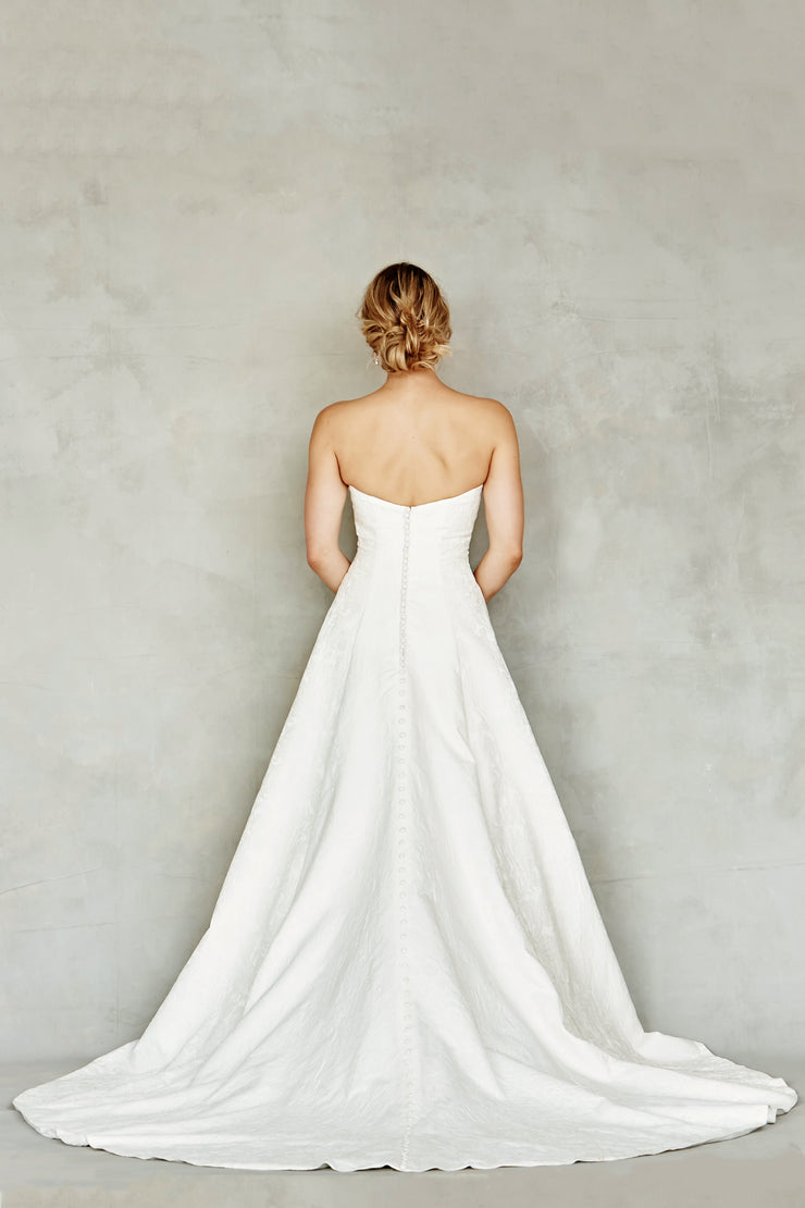 Dana Graham Bridal Collection Style 4225 - Chicago Bridal Store Company