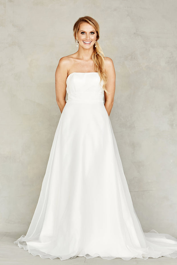 Dana Graham Bridal Collection Style 4230 - Chicago Bridal Store Company