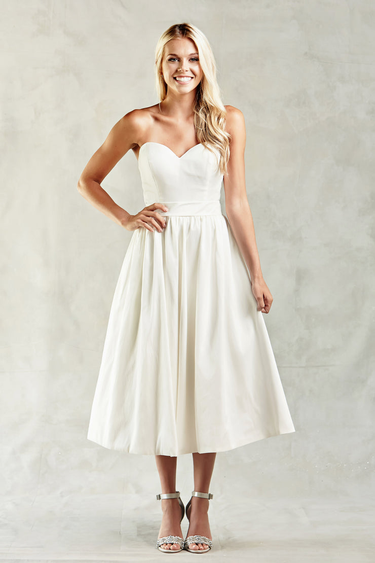 Dana Graham Bridal Collection Style 4240 - Chicago Bridal Store Company