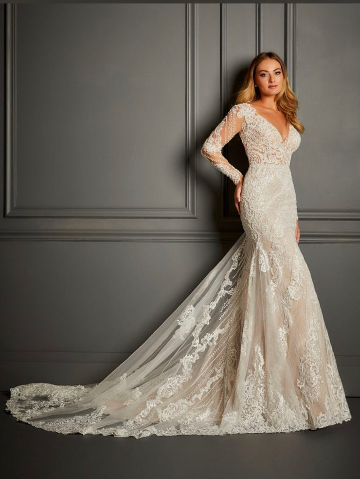 The Hampton Road Long Sleeve Wedding Gown